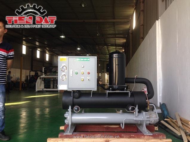 Hệ thống làm lạnh nước tại nhà máy bao bì tại Hà Nội