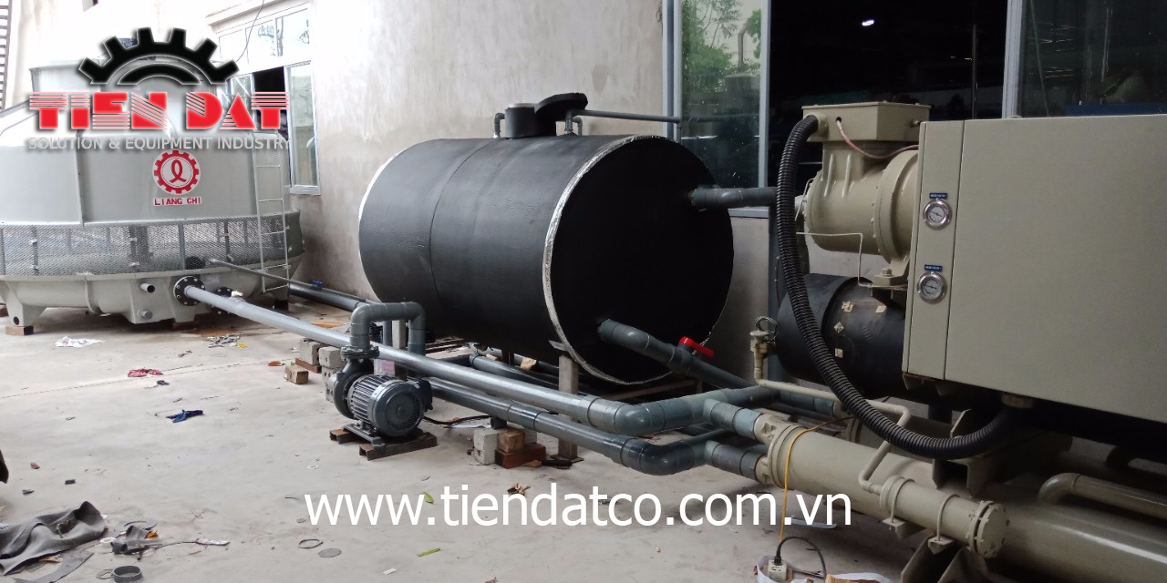 HỆ THỐNG LÀM LẠNH NƯỚC CÔNG NGHIỆP CHO DÂY CHUYỀN SẢN XUẤT BAO BÌ DỆT